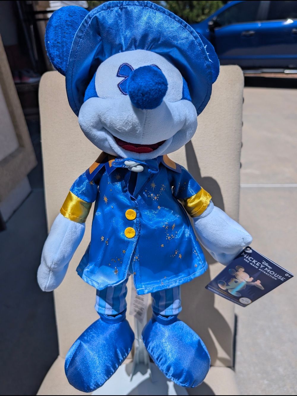 NWT Disney Store Mickey Mouse Limited Main Attraction Plush Peter Pan's Flight